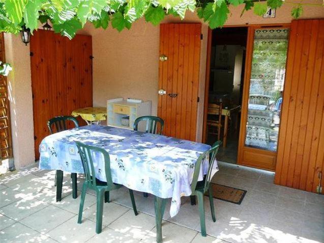 Mazet De Vacances Dans Le Domaine De L'Espai Saint-Martin-de-Bromes Экстерьер фото